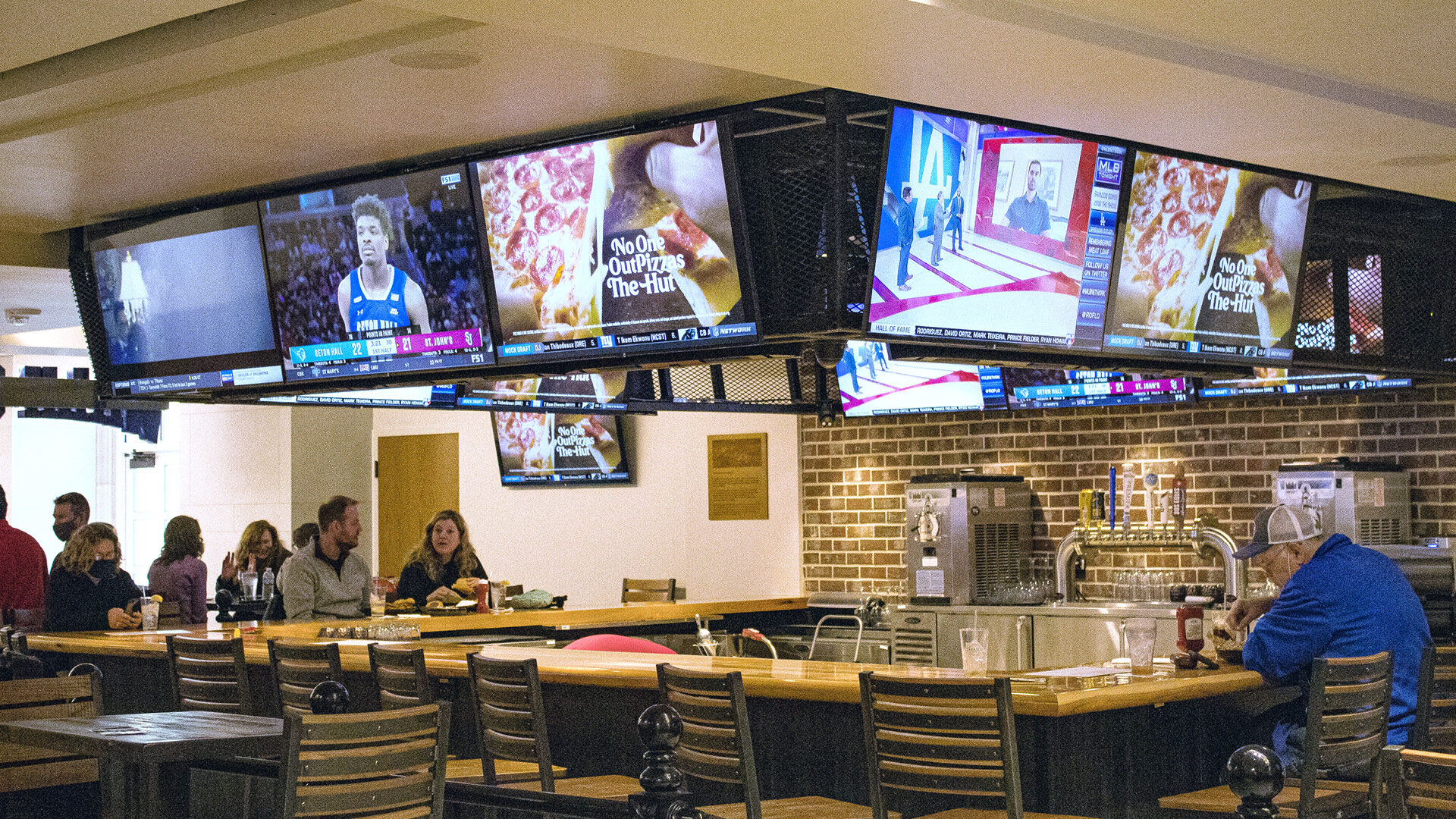Walk-On’s Sports Bistreaux has 55 TVs available to watch live sports