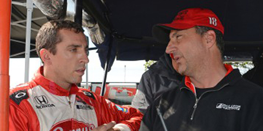 Bill Pappas and Justin Wilson discuss the handling of Wilson’s car in 2012. 