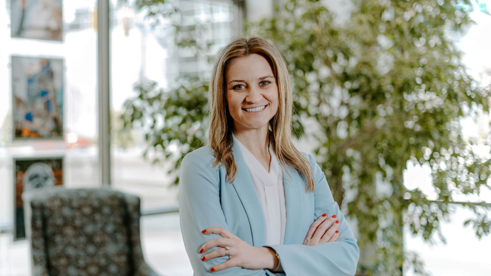 Pharmacy professor strikes ideal balance as instructor, mentor in