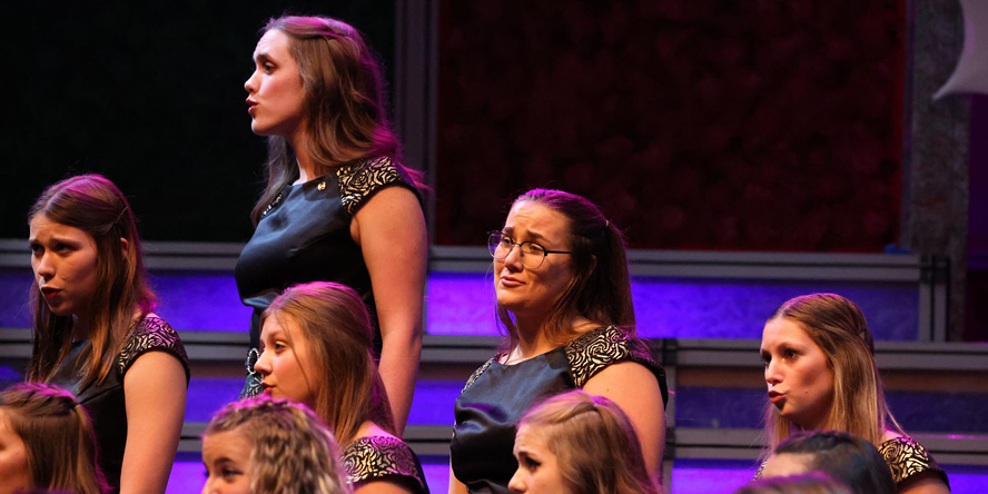 Purduettes perform at the 2022 Purdue Christmas Show