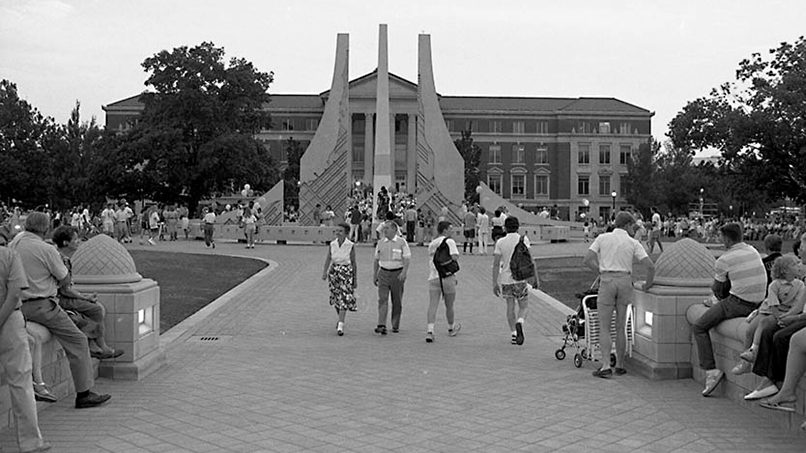 A crowd gathered near Purdue’s Class of 1939 Water Sculpture